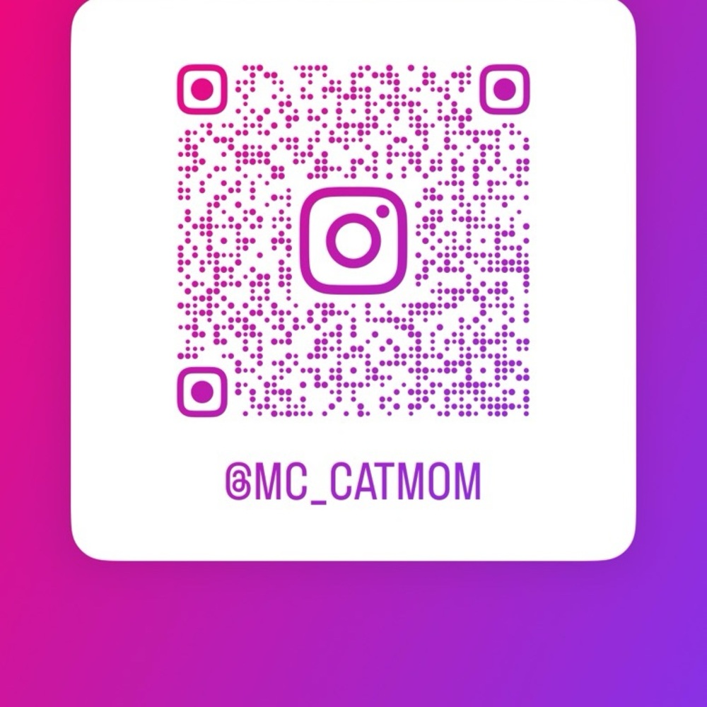 MC_CATMOM Instagram